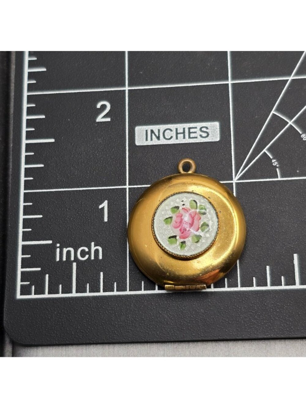 VTG Gold-Tone Round Locket 1 1/8" Pink Rose Guilloche Enamel Keepsake Pendant - Picture 4 of 7
